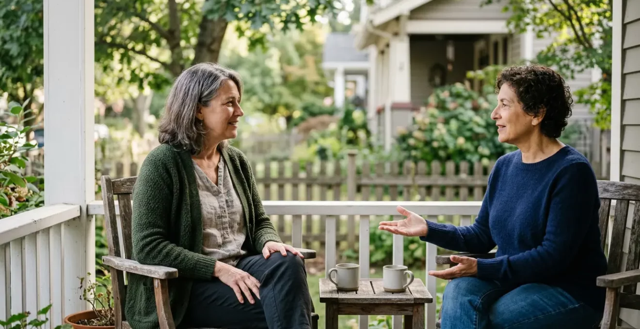 Deux personnes en discussion constructive dans un environnement résidentiel calme